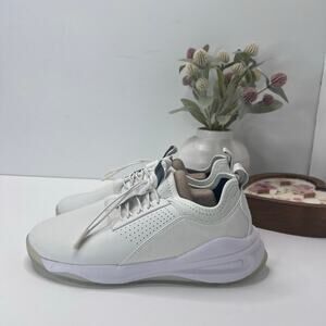 Clove Classic Nursing Sneaker Brilliant White Women W9/M7.5 Men Tried On